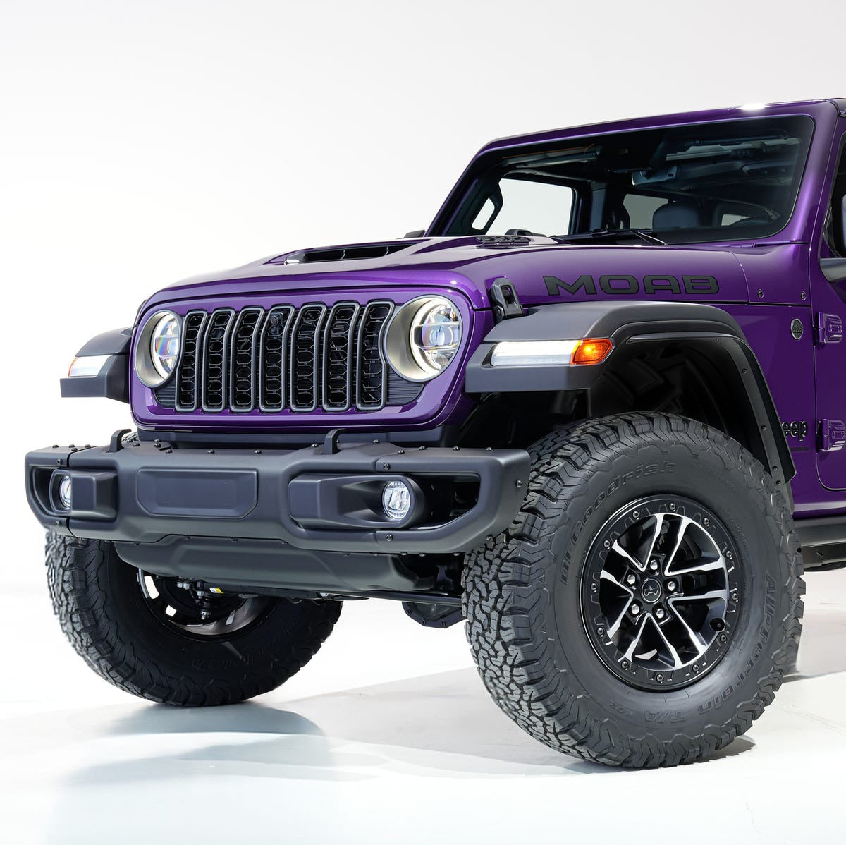 Jeep Wrangler JL 392 Moab Edition 3 Piece Steel Front Bumper