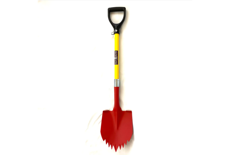 Krazy Beaver Shovel | Textured Red Head/Yellow Handle