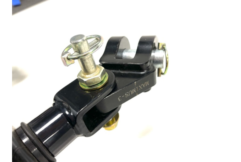 Maximus-3 Front Tow Loop Package in Red or Black; Wrangler JK