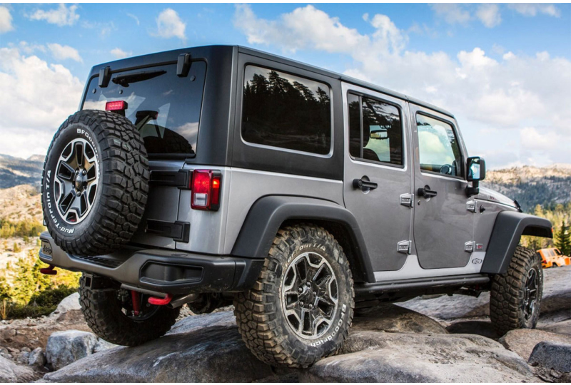 GenRight Stick-on Rocker Guard Aluminum Kick Plate; Wrangler JK