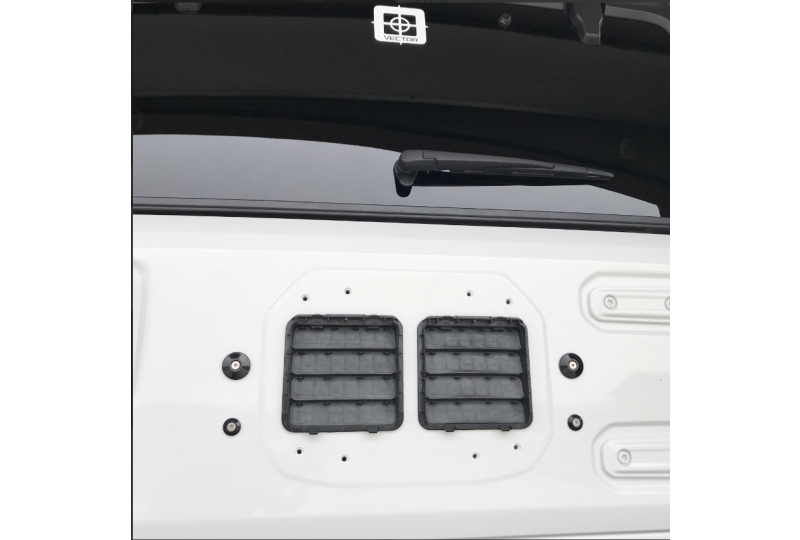 Vector Tailgate UFO; Wrangler JL